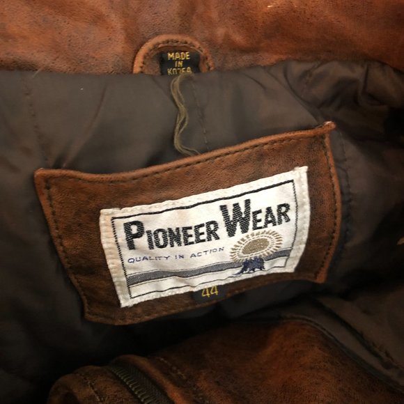 Pioneer Wear Distressed Men's Bomber Style Brown Lamb Leather Jacket Size 44 - Picture 8 of 16